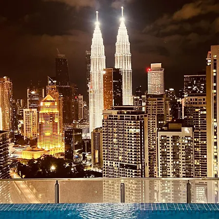 The Luxe Suite By Klcc